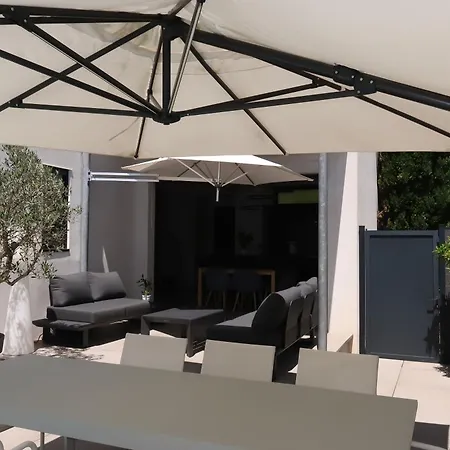 Avec Piscine Privative Антіб