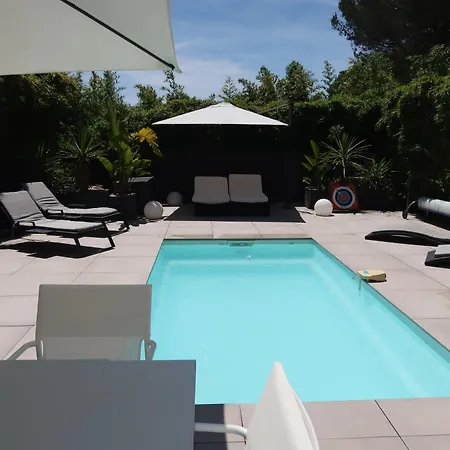 Avec Piscine Privative Антіб